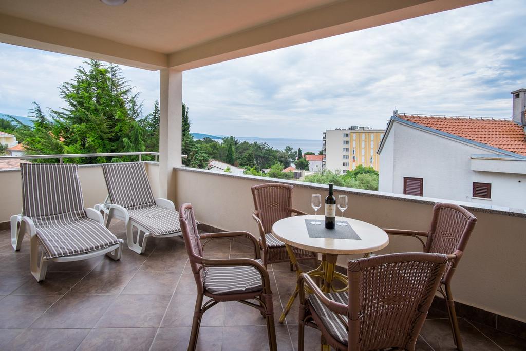 Apartments Vall Krk Town Bagian luar foto